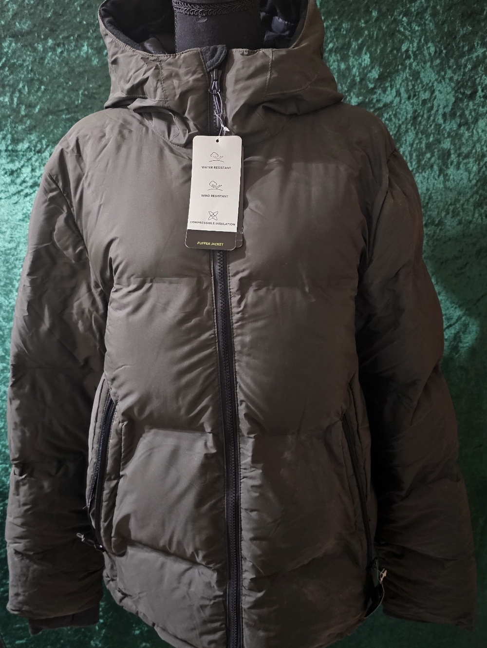 Champion Olive Green Hooded  M Puffer Jacket NWT Gorgeous Warm Neck To Hem 28"